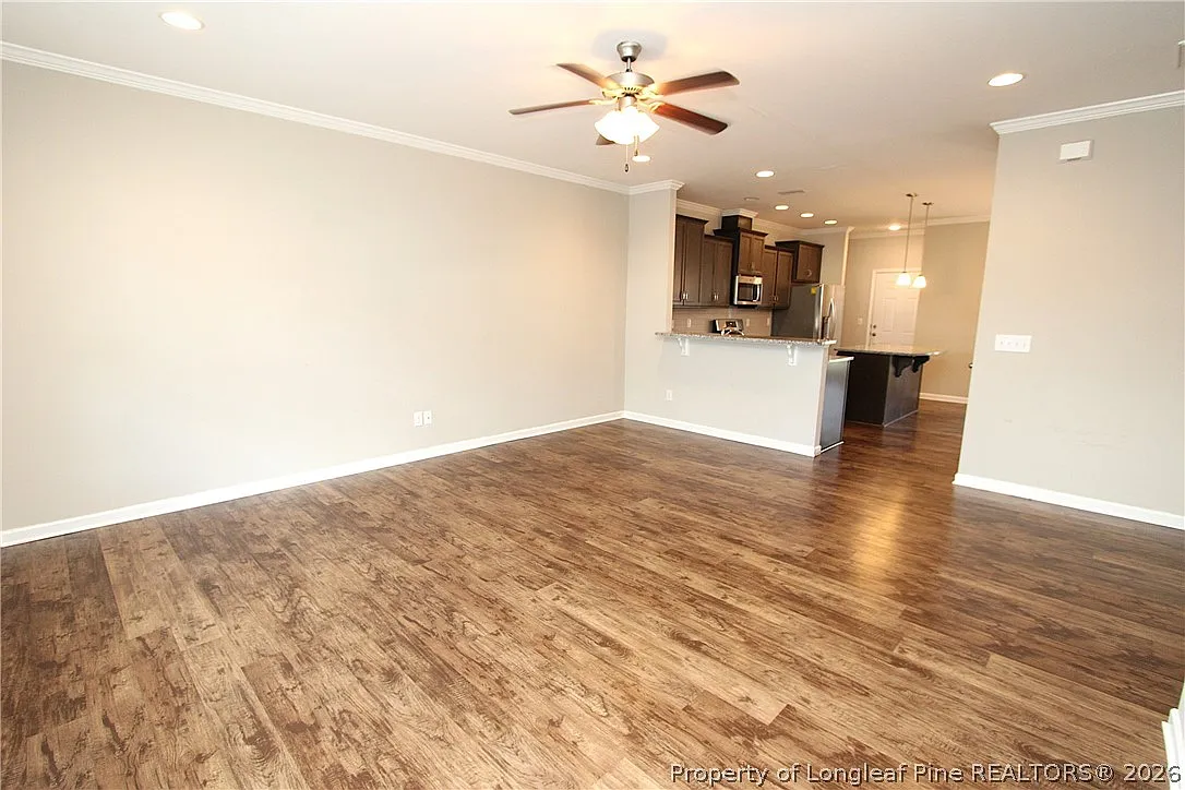 3 bed, 2.5 bath, $1,995 — Photo 2