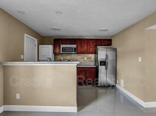 3377 Overton Crossing St APT 3, Memphis, TN 38127