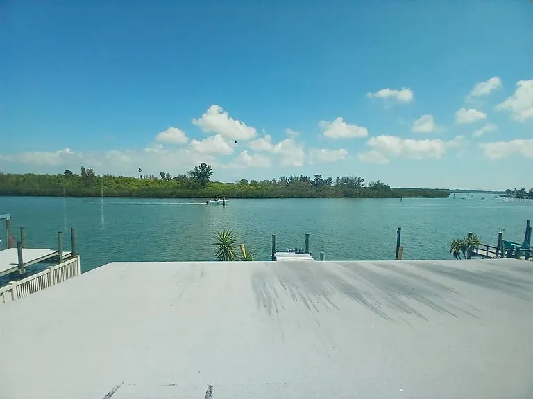 18213 Gulf Blvd #A — Photo 1