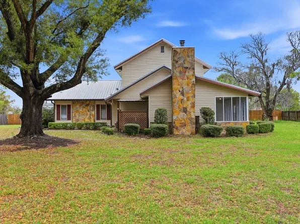 8638 127th Dr, Live Oak, FL 32060