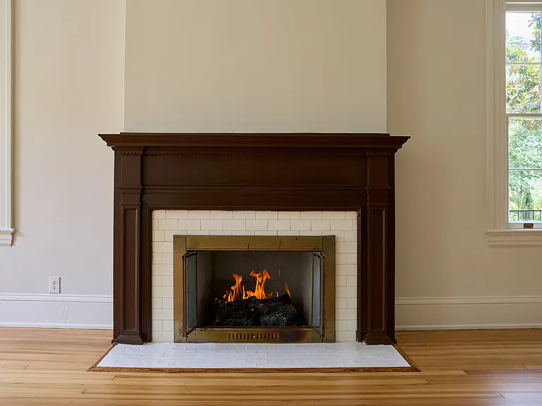 2979 Saint Johns Ave — Photo 16