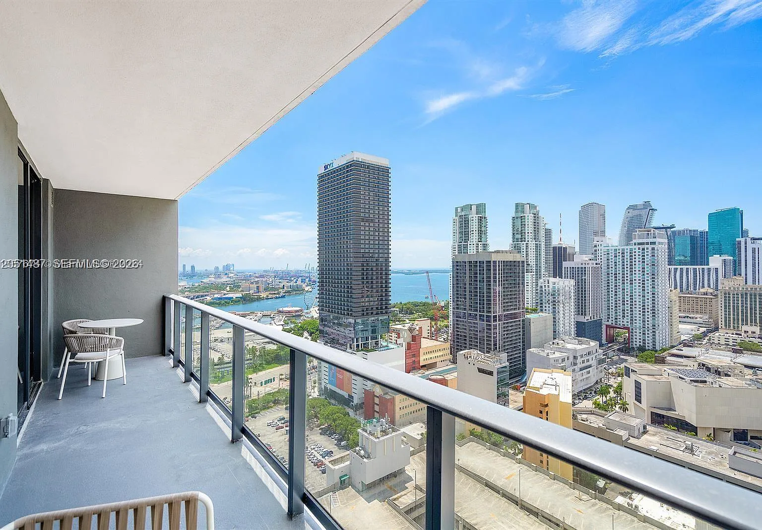 1 bed, 1.0 bath, 505 sqft, $3,300 — Photo 2