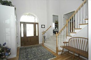 4th image of 1199 Holiday Ln