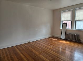 96 Rice St #2, Cambridge, MA 02140