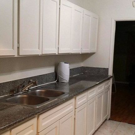 5th image of 11236 Cornish Ave
