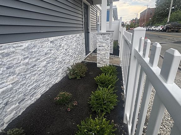 3rd image of 562 Gorham St #2