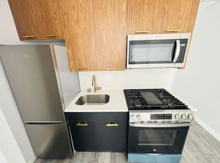 6006 Bergenline Ave #4E, West New York, NJ 07093