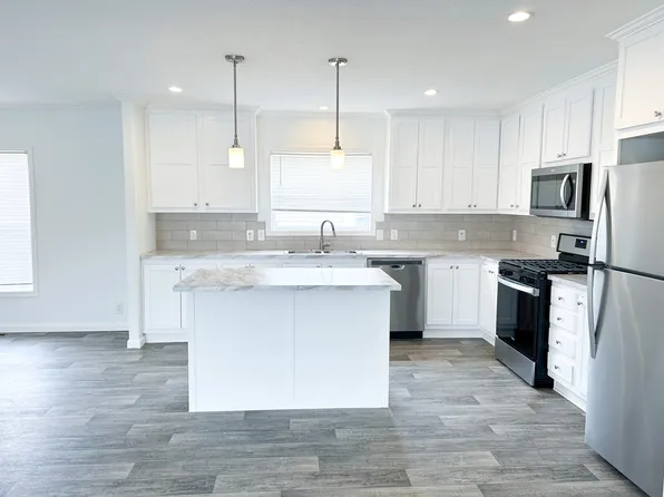 PG B991P Plan, Eaton Pine Village