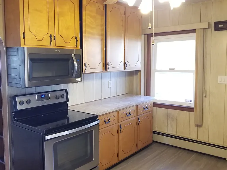 880 Logee St #1 — Photo 2