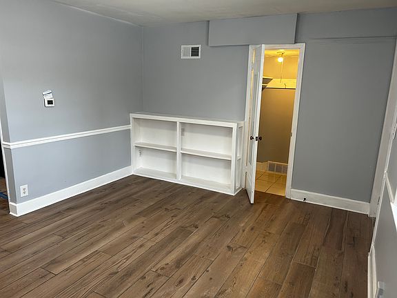 4th image of 113 N 37th St #5