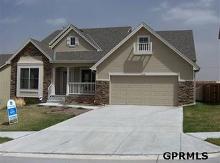 625 S 180th Ave, Omaha, NE 68137