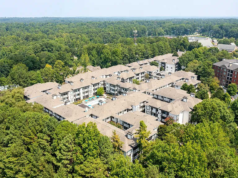 45Eighty Dunwoody — Photo 25