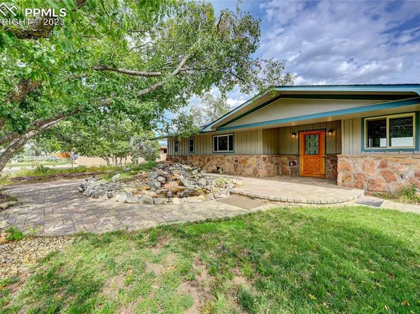 221 Crystal Hills Blvd, Manitou Springs, CO 80829