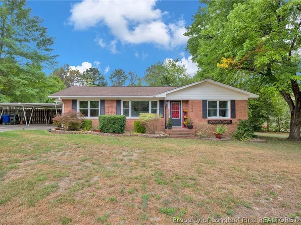 303 Decatur Dr, Fayetteville, NC 28303