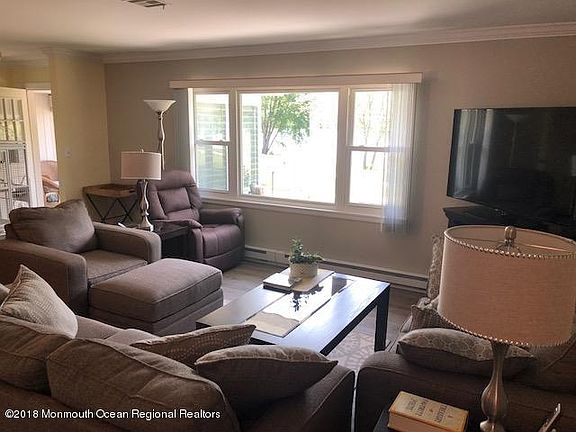 5th image of 700A Plymouth Dr #100A