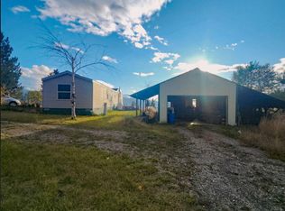 954 Mission Lake Rd, Kettle Falls, WA 99141