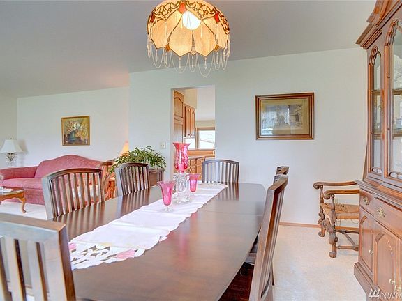 4th image of 15615 E Shore Dr