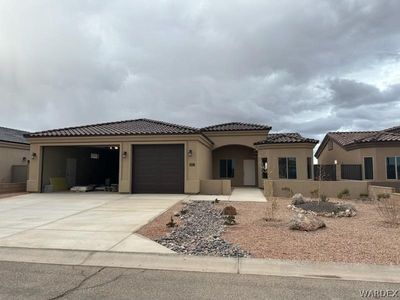1977 E Winter Haven Dr, Mohave Valley, AZ, 86440
