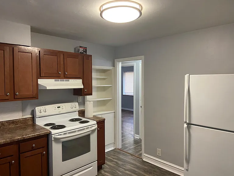 3140 Gobel Ave — Photo 5