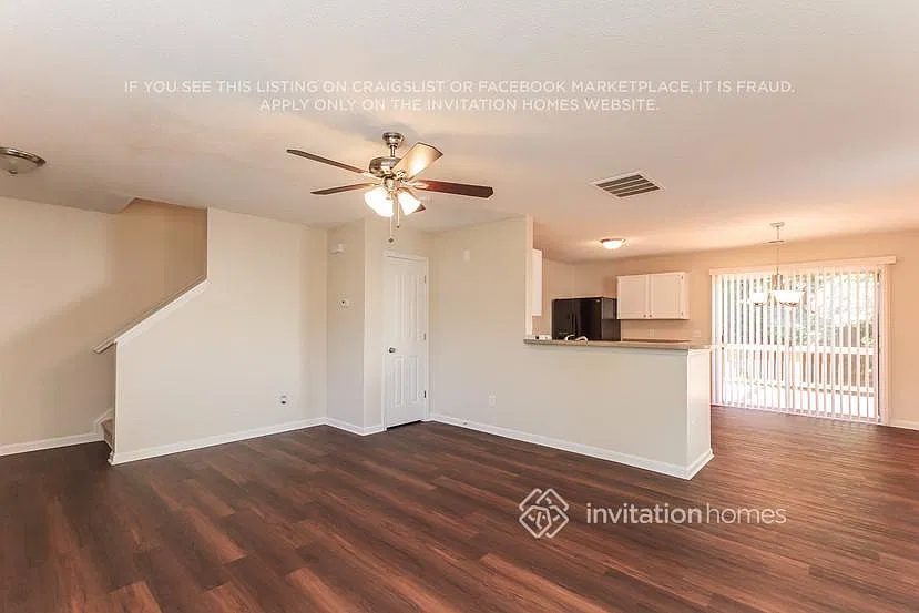 1611 Elk Creek Ct Charlotte, NC 28214 — Photo 4