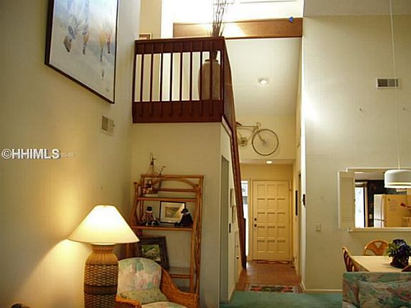 5th image of 23 Townhouse Mnr