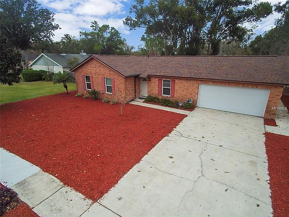 3rd image of 112 Elderwood St