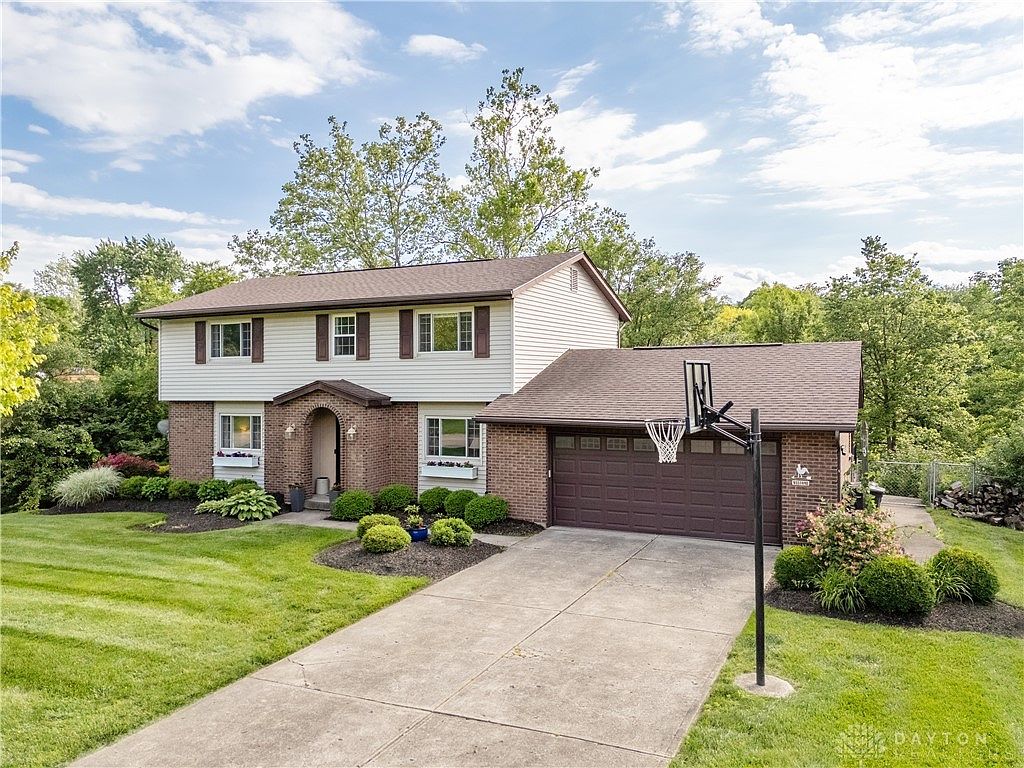 6889 Windwood Dr, West Chester, OH 45241 | Zillow