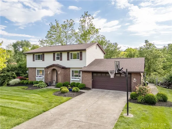 6889 Windwood Dr, West Chester, OH 45241