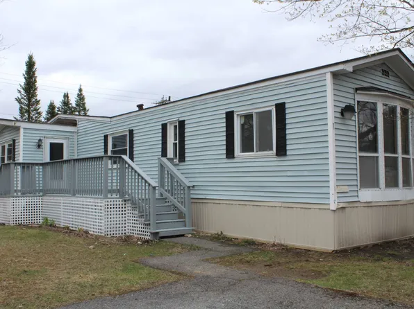 1 Tulip Ct, Highland Mills, NY 10930