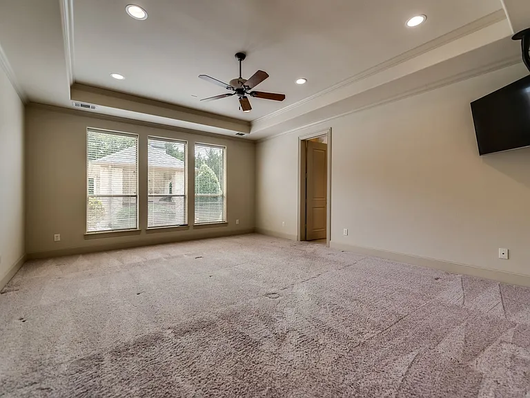 30 Kingsbury Trl — Photo 35