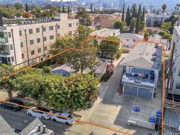 10814 Blix St, North Hollywood, CA 91602