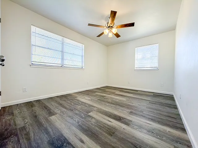 4302 NW Pollard Ave — Photo 13