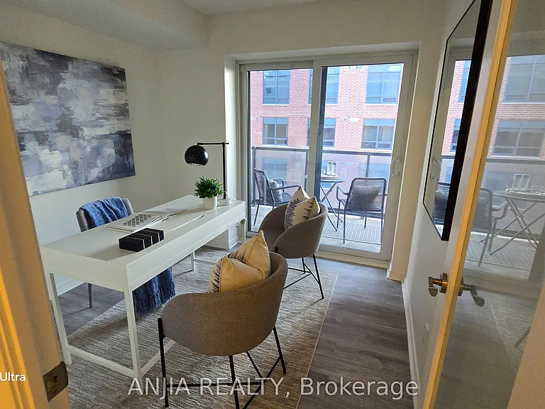 61 Heintzman St #1510 — Photo 13