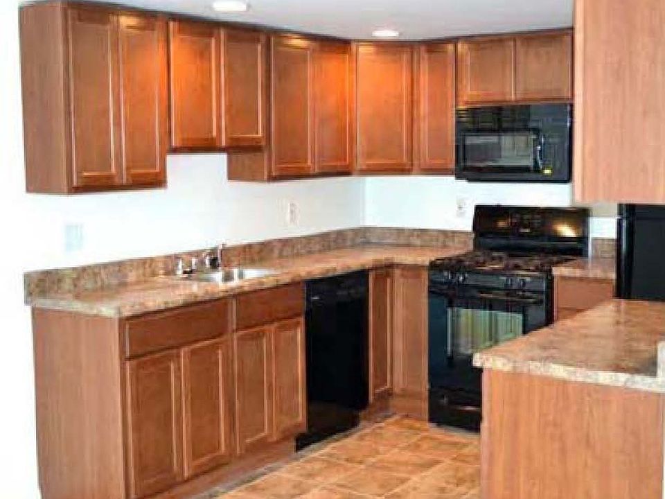 2nd image of 6612 Waterways Dr