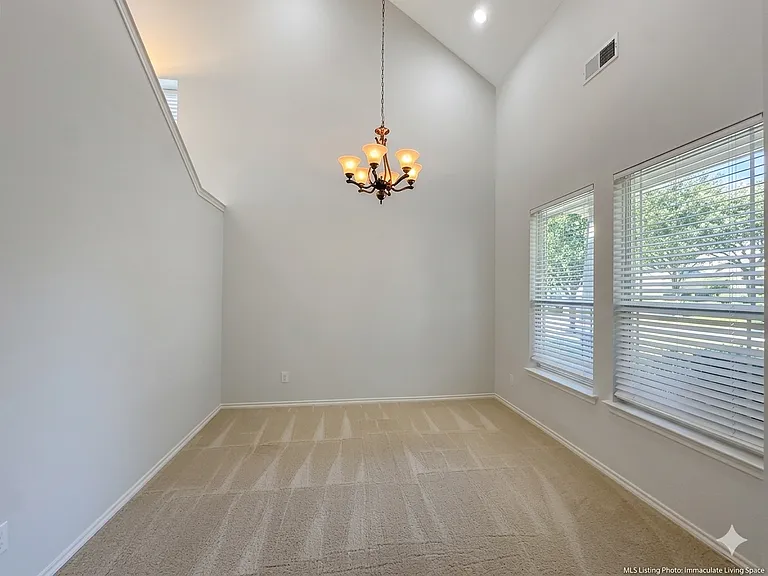 5108 Keating St — Photo 2