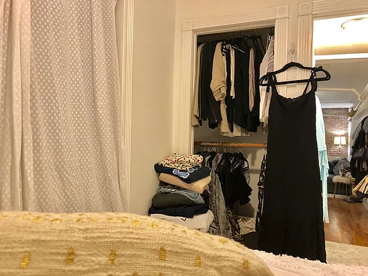 Rented by LJ Sloane Management | media 74