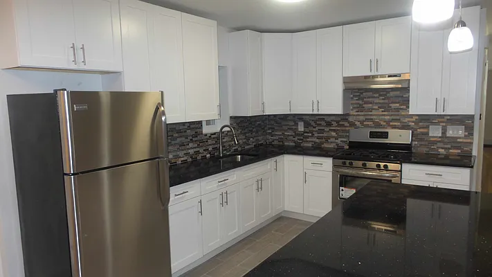 Rented by Metro Garden Realty NYC | media 34