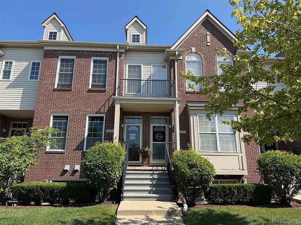 1st image of 39186 Brookfield Dr