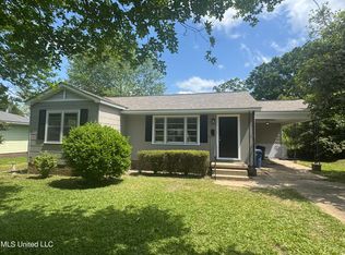 105 Laurel Ave, Natchez, MS 39120