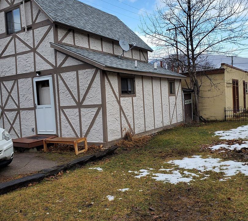 1st image of 212 1/2 S 5th St E