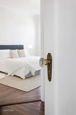 Sold by Corcoran | media 27