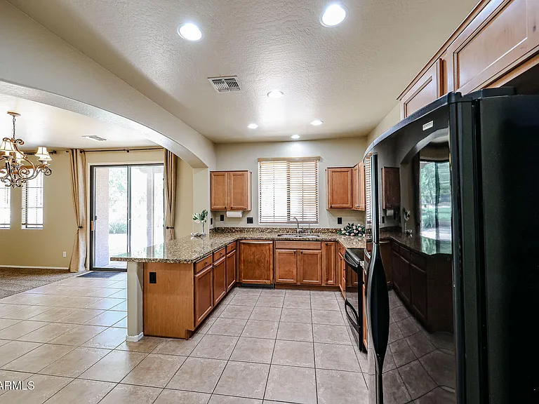2390 W Jake Hvn — Photo 4