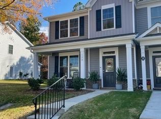 179 Pinewood Ln, Advance, NC 27006