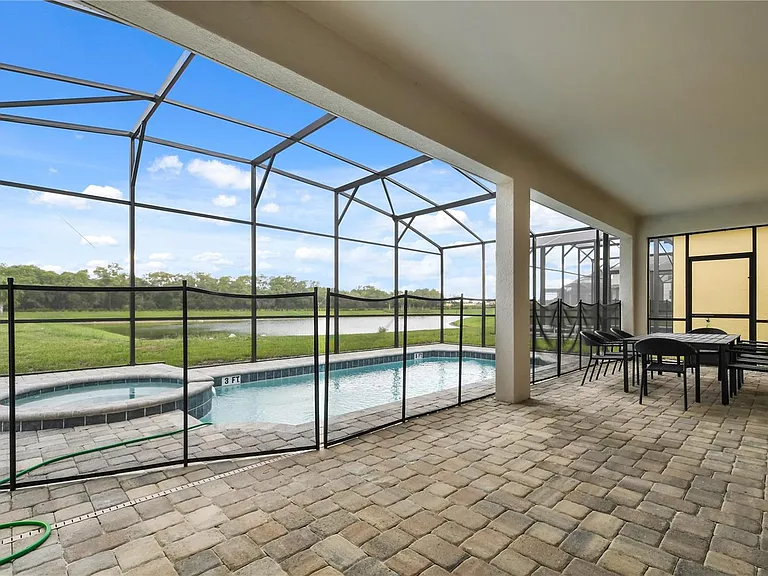 8944 Coconut Breeze Dr — Photo 26