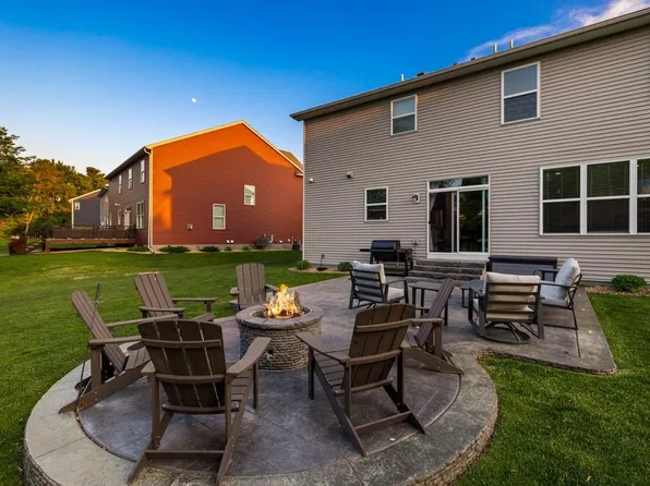 9804 66th Street Alcove S, Cottage Grove, MN 55016