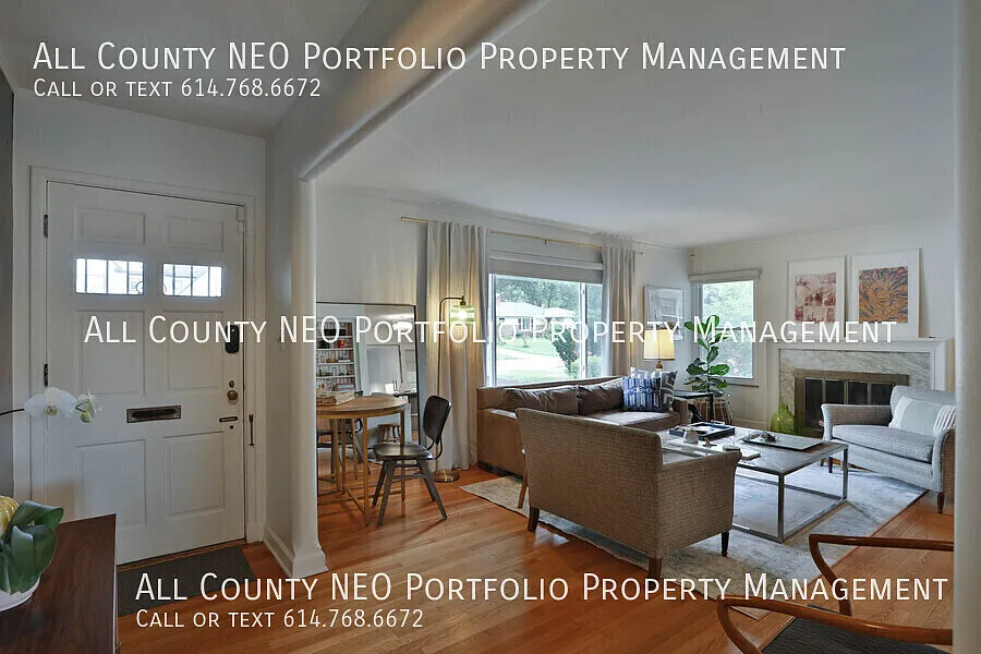 Beautiful 2 Bed, 2 Bath Home with Attached Garage & Fenced Yard! — Photo 4