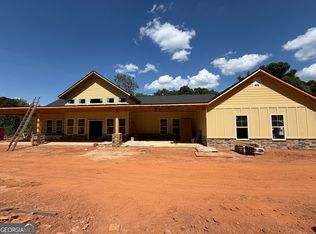 1000 Foxcroft Dr, Lagrange, GA 30240