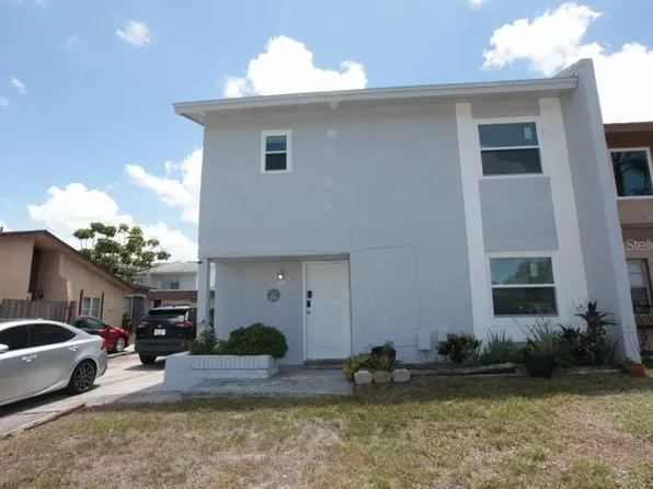 2073 San Sebastian Way N, Clearwater, FL 33763