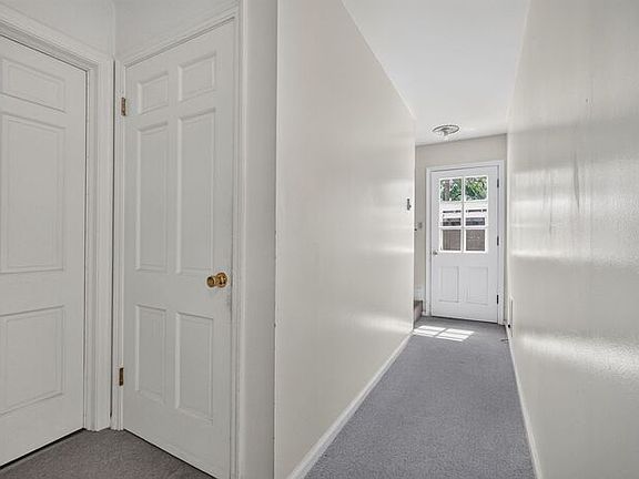 3rd image of 5801 W 25th St Unit 2