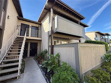 806 Coriander Dr #H — Photo 5